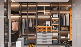 家里衣柜是定制好還是木工做的好？