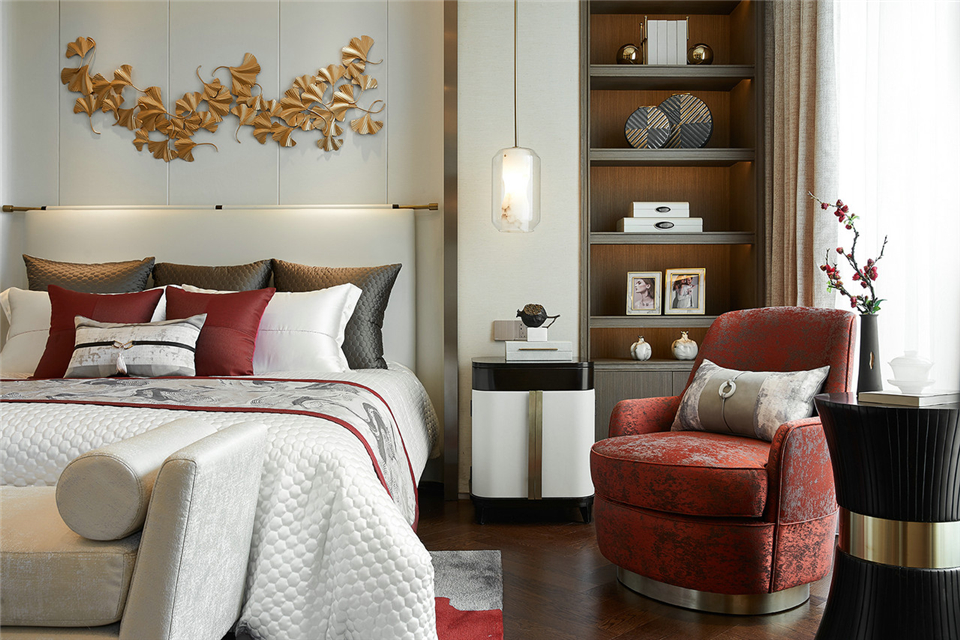 大臥室怎么進(jìn)行整木定制裝修，要注意什么？(圖2)