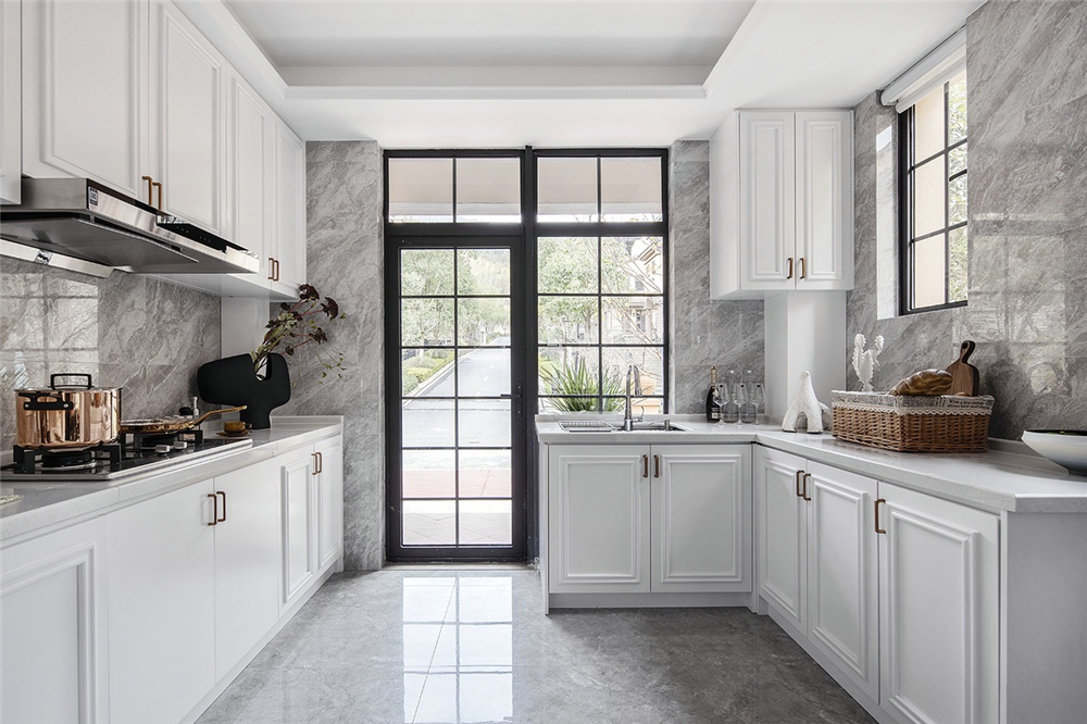 定制櫥柜的材質(zhì)都有哪些，哪個好？(圖1)