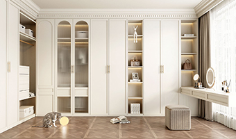 定制衣柜深度一般要做多少？