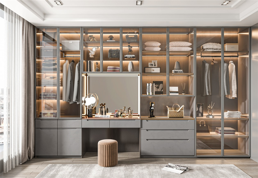 衣帽間衣柜要不要設(shè)計柜門？(圖1)